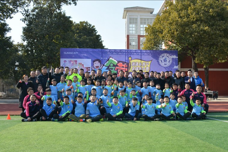 洪泽“足球小子”楚兵：大手牵小手，共筑足球梦