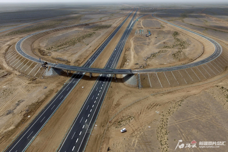 带你领略新疆的辽阔,带你领略新疆的风景