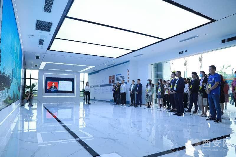 双城记简介,双城记主题分析