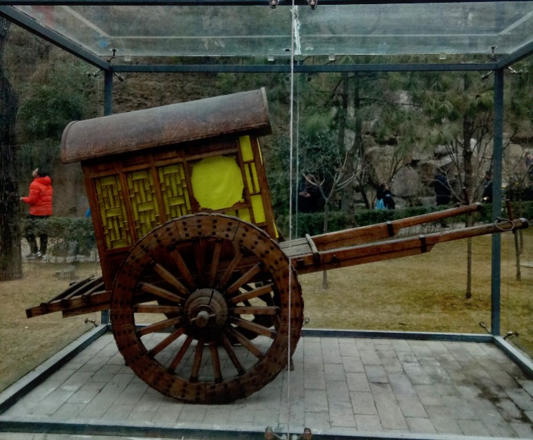 曲江寒窑遗址公园和曲江遗址公园,曲江寒窑遗址公园在地铁几号线