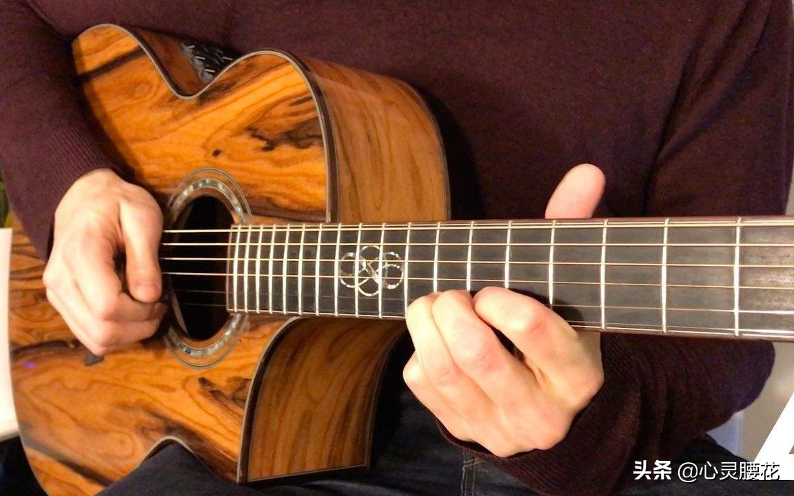 初学者需要学习的吉他曲,初学吉他怎么弹出1234567入门教程