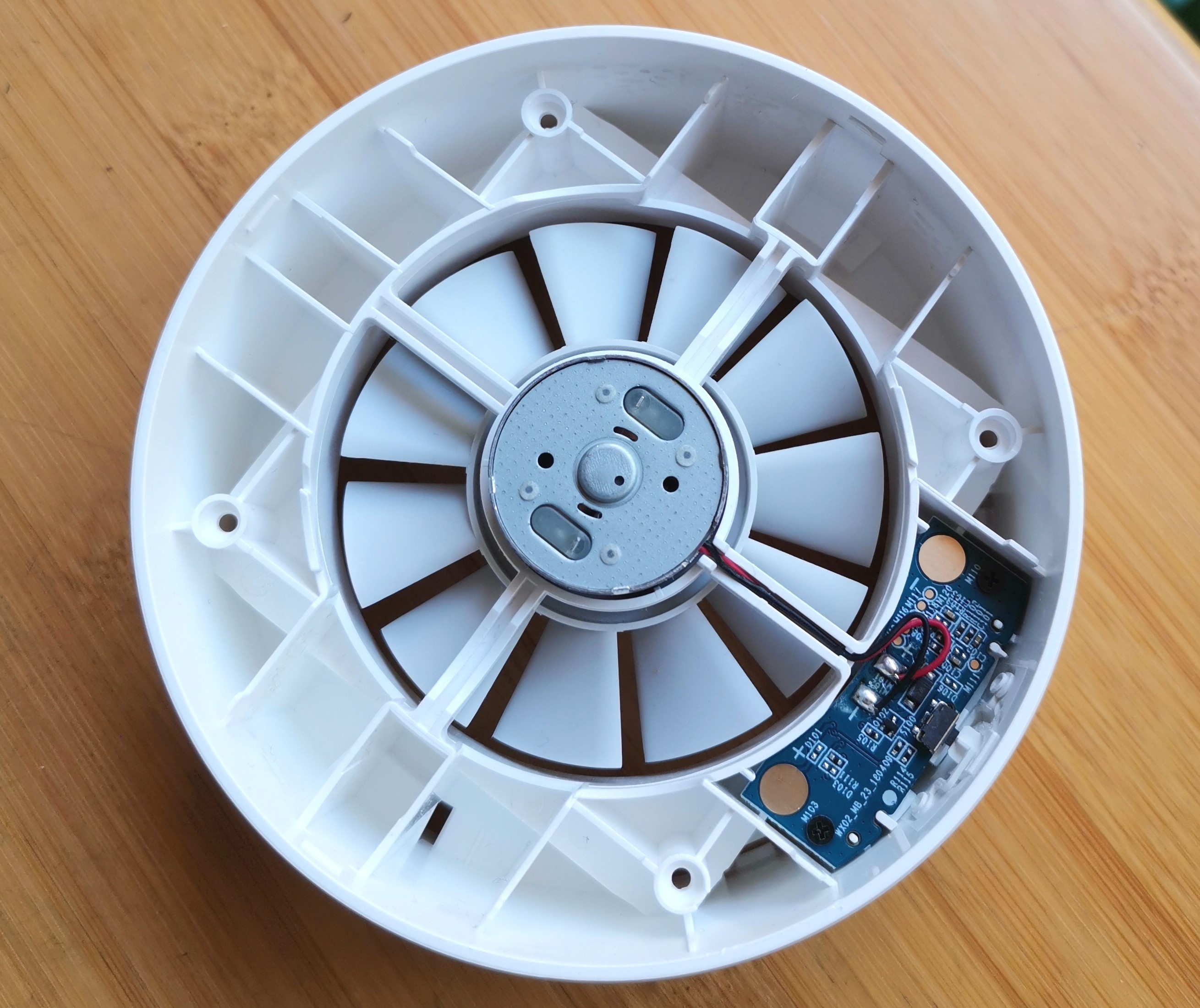 夏日必备驱蚊神器,拆解米家驱蚊器