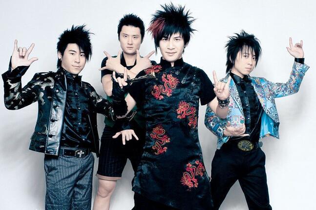 “肤浅”的大张伟，才是最清醒的那个人