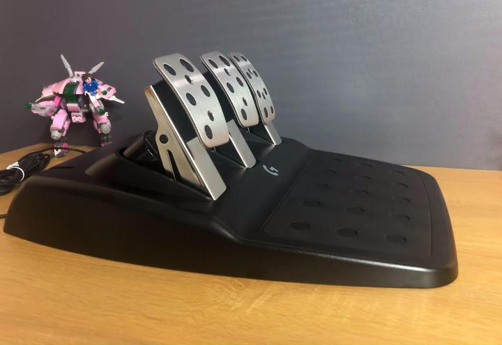 罗技g923力反馈怎么调,罗技g923方向盘指示灯不亮