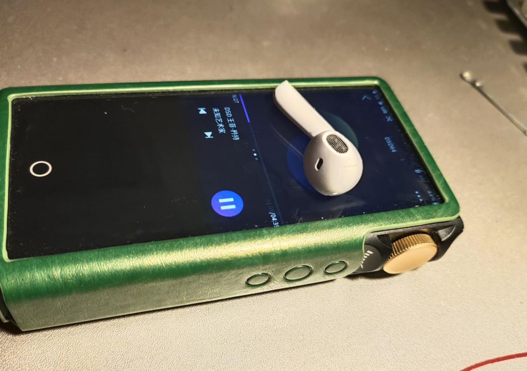 入门式和旗舰蓝牙耳机区别,性能好又不花哨的蓝牙耳机