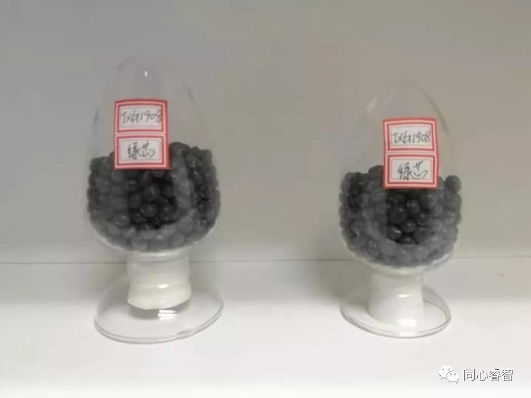 黑豆酱油和生抽有啥区别,黑豆酱油和黄豆酱油的区别