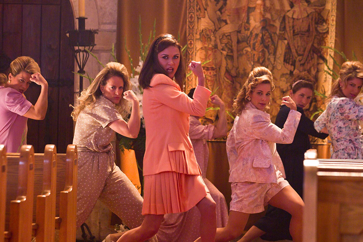 汤姆克鲁斯年轻时的表演,汤姆克鲁斯穿牛仔裤白t