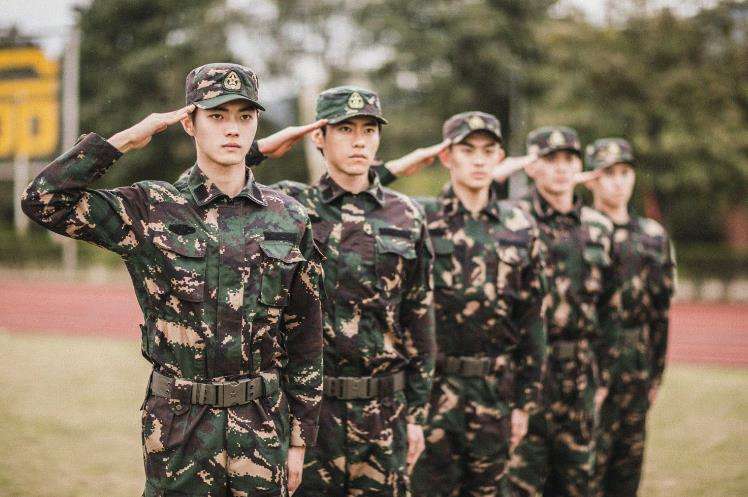 上军校有哪些待遇你知道吗,为什么这么多人挤破头都要上军校