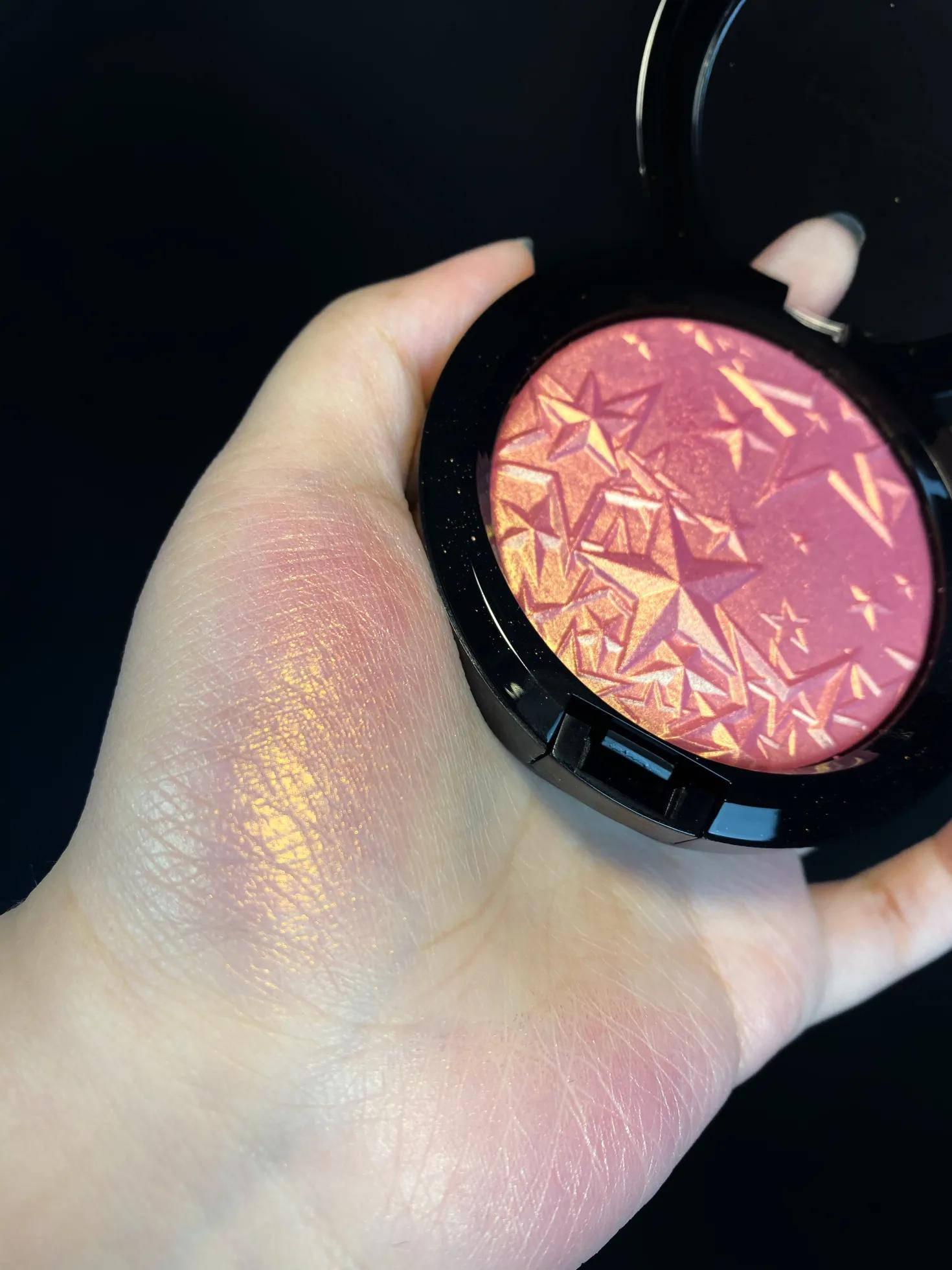 mac圣诞高光peach,macstarquake