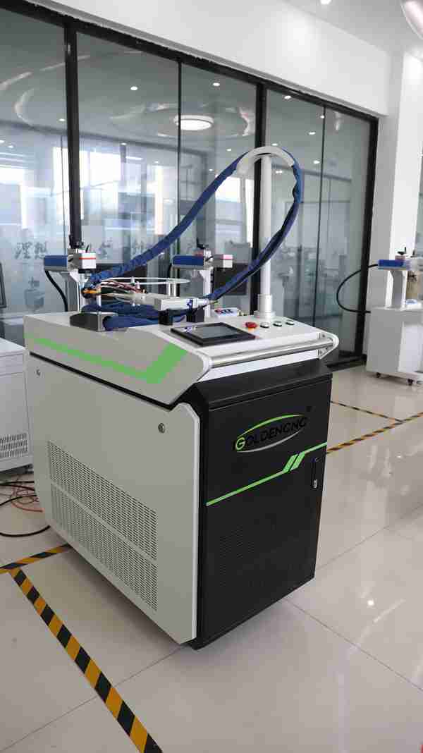 杭州便携式激光除锈机,自动化设备激光除锈机