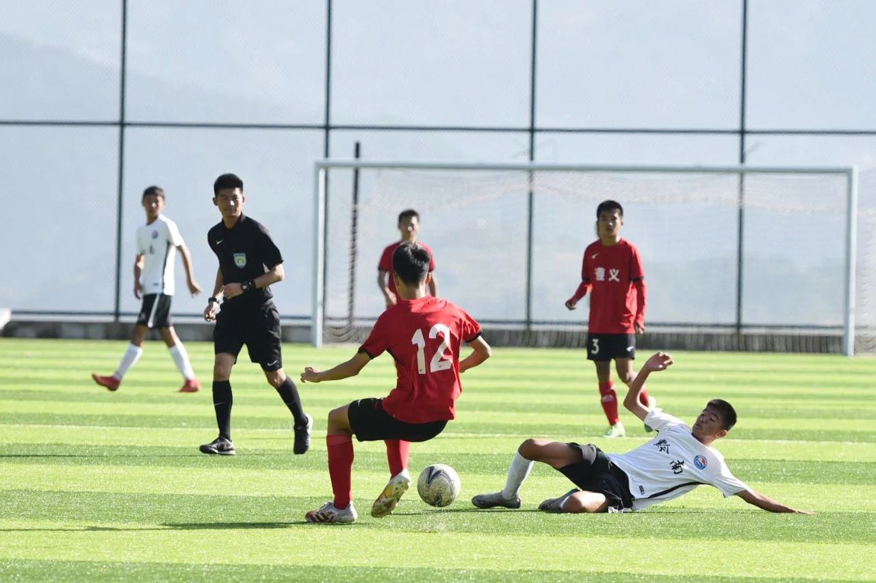 遵义全国青少年足球邀请赛,第一届中国青少年足球联赛遵义