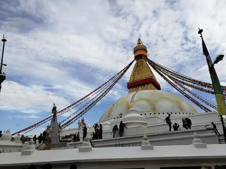 尼泊尔旅游有什么优惠政策,中国对尼泊尔旅游免签吗