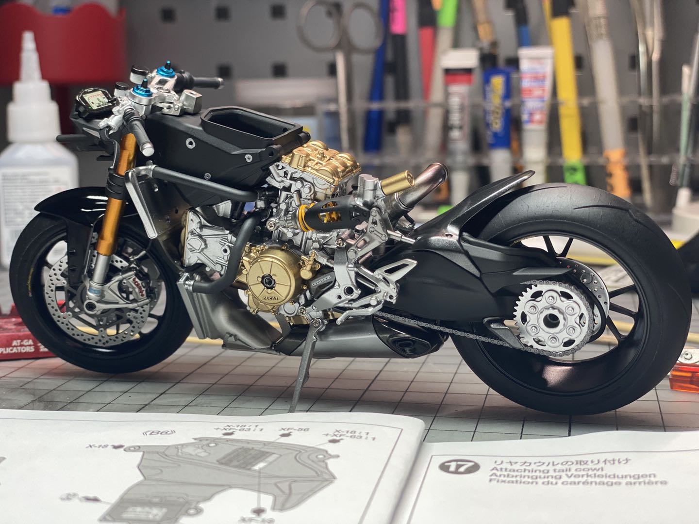 摩托车模拟器玩一玩,仿真合金1:18摩托车模型