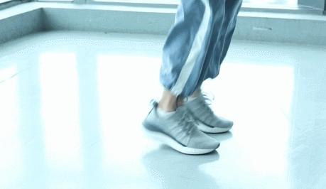 他曾是NBA第一中锋竞争者，受伤后组队詹姆斯，现在怎么样了？