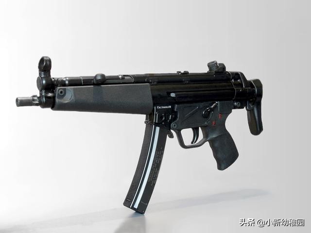 mp5冲锋枪能打死大型动物吗,反恐利器mp5弹鼓式冲锋枪