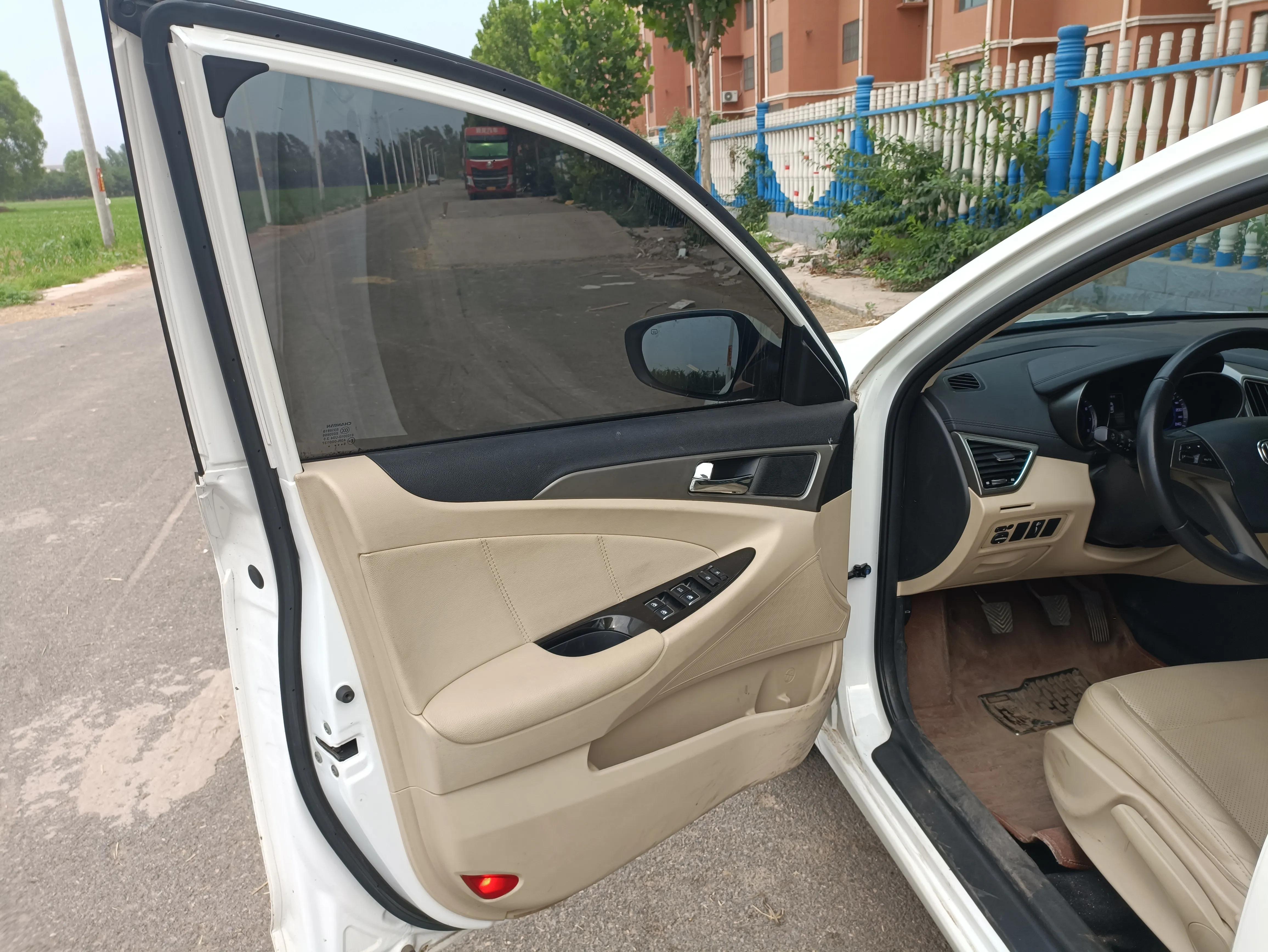 逸动两个喇叭,逸动6个音响效果