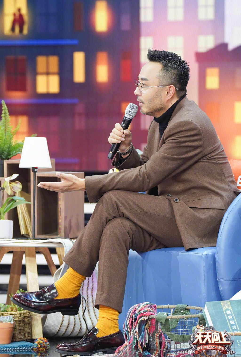 汪涵绿色西装,汪涵穿搭