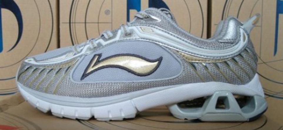 cloudboom跑鞋,oncloud跑步鞋测评