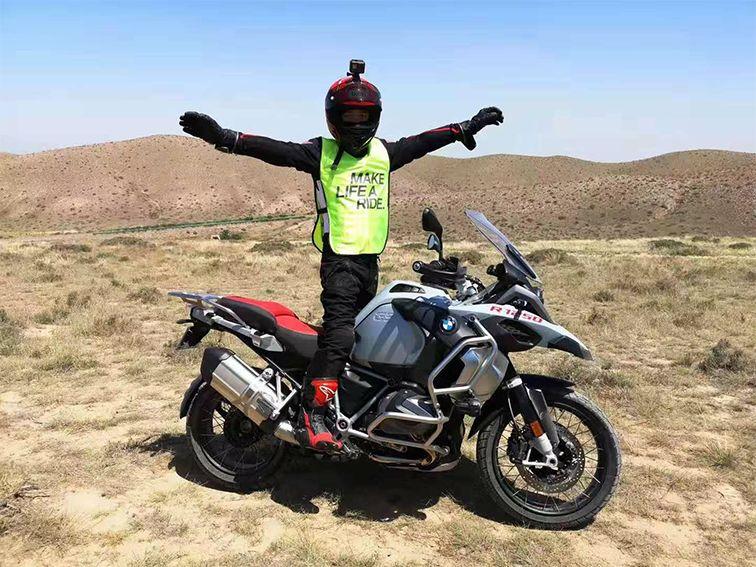 宝马r1250gs拉力版与探险版区别,宝马拉力摩托车为什么叫gs