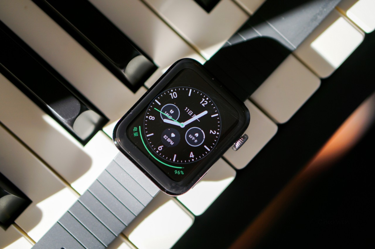 小米智能手表和华为手表哪个好,小米智能手表watch1和2有什么区别