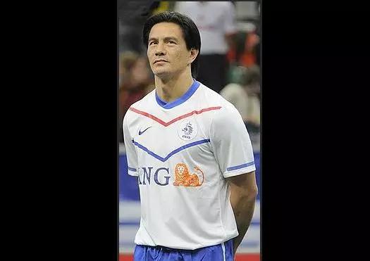 这些世界足球巨星具有华裔血统,华裔西班牙血统足球