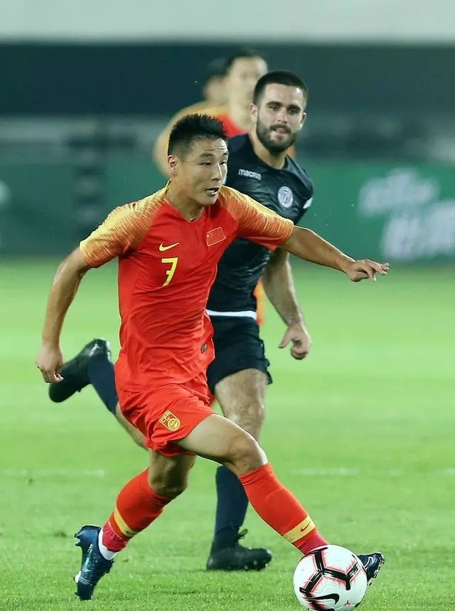 中国男足挺进亚洲杯12强有啥看法,中国男足十二强赛对日本的分析