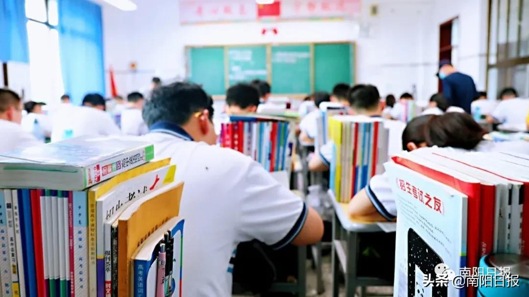 南阳油田第一中学2001级,南阳市油田第一中学评分