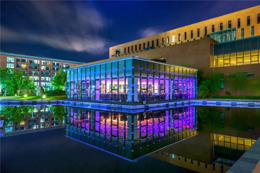 每日一校：北京第二外国语学院中瑞酒店管理学院