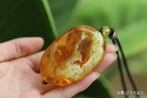 蜜蜡的鉴别方法和讲解,蜜蜡鉴别的方法和技巧