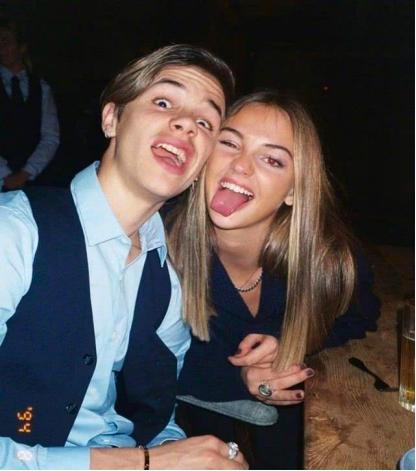 贝克汉姆晒照为小七甜蜜庆生图片,贝克汉姆小七大变样