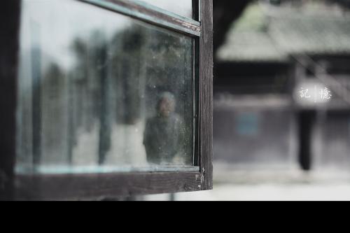 小孩感恩父母的行动,唤醒孩子感恩之心