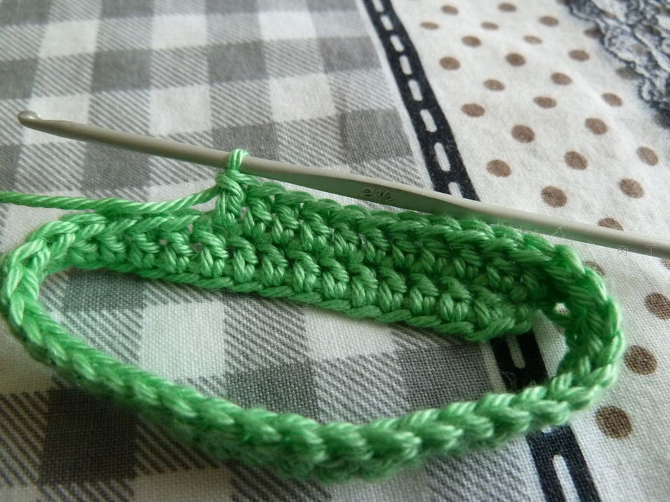 钩织护指套教程,半指分指手套钩织教程