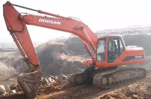 别再问挖机高温怎么办了，新手直接跳到文末，豁然开朗