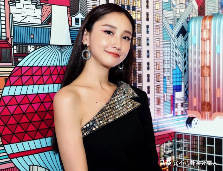 《杜拉拉升职记》10年：主演团过气、自杀、退圈，小配角翻身走红