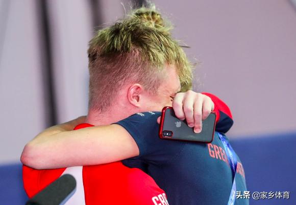 大反转，英国名将最后一跳重大失误抱头痛哭，中国双保险侥幸夺冠