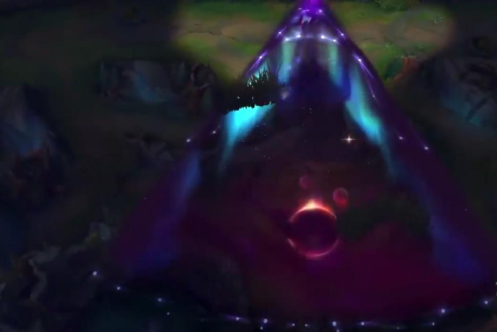 死兆星烬的大招特效玩家集体不乐意，这不就是当年的LOL盒子吗？