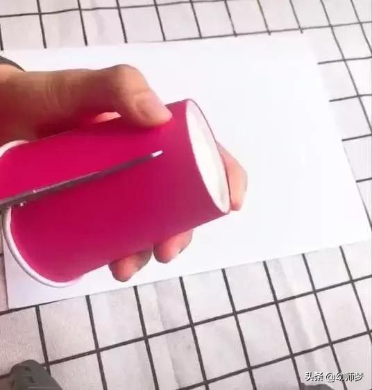 母亲节送给妈妈什么礼物手工花束,母亲节给妈妈做的礼物手工卡纸