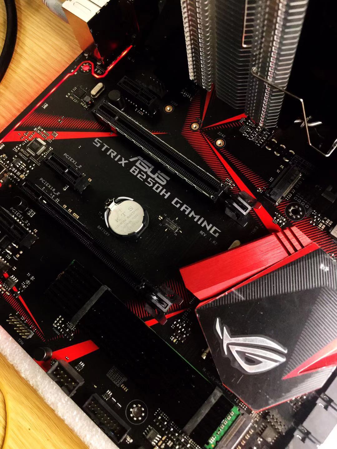 华硕哪款主板值得入手,华硕主板哪一款最值得入手