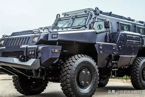 暴风雪越野车和派拉蒙掠夺者,世界最强皮卡越野车