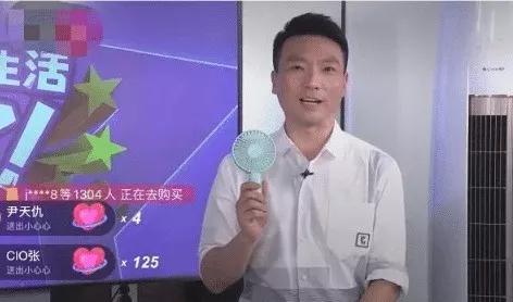 主播康辉抖音事件,康辉又回央视新闻联播了吗