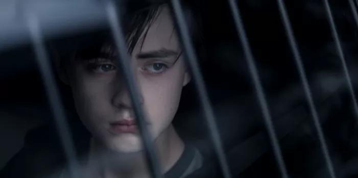 最近一直在找新的悬疑剧,剧情来回反转几次的悬疑剧