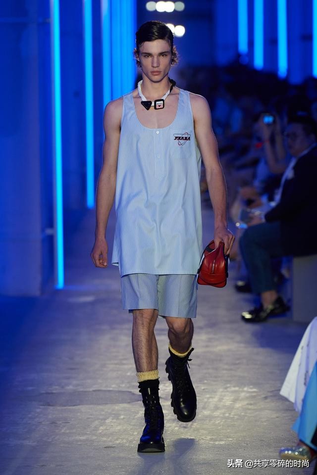prada普拉达2021男装,普拉达秀场