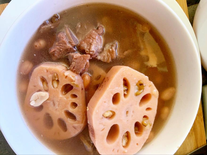 莲藕怎么煮法不会黑,怎么熬莲藕排骨汤汤浓好喝