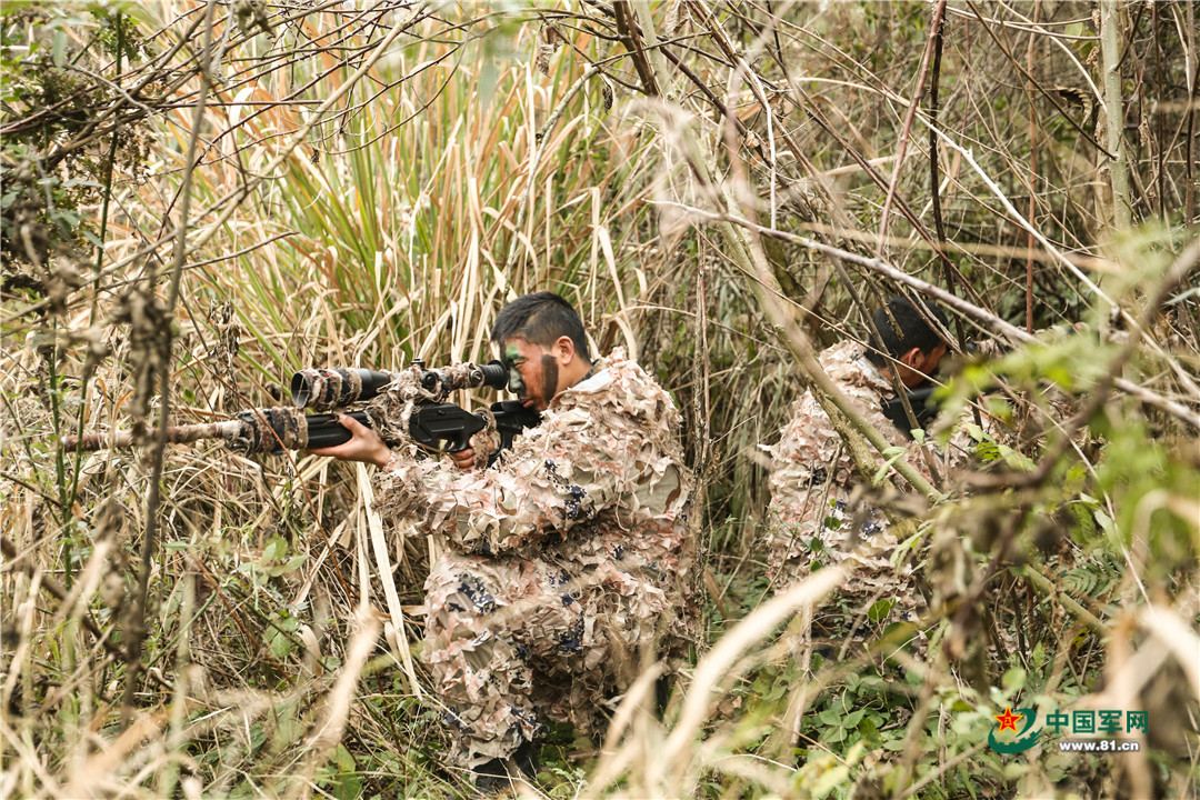 老狙告诉你：如何从“冲山头儿的”成为一名“特等*击狙**手”