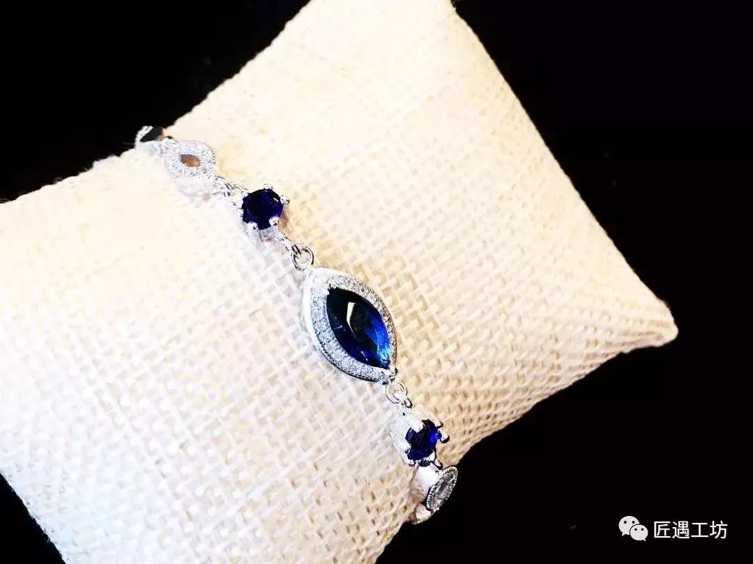 土耳其款式黄金饰品,国外的当代艺术首饰