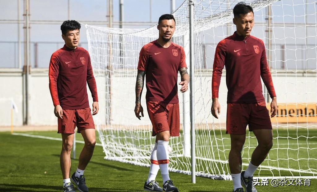 武磊和里皮谁赢了,里皮看武磊