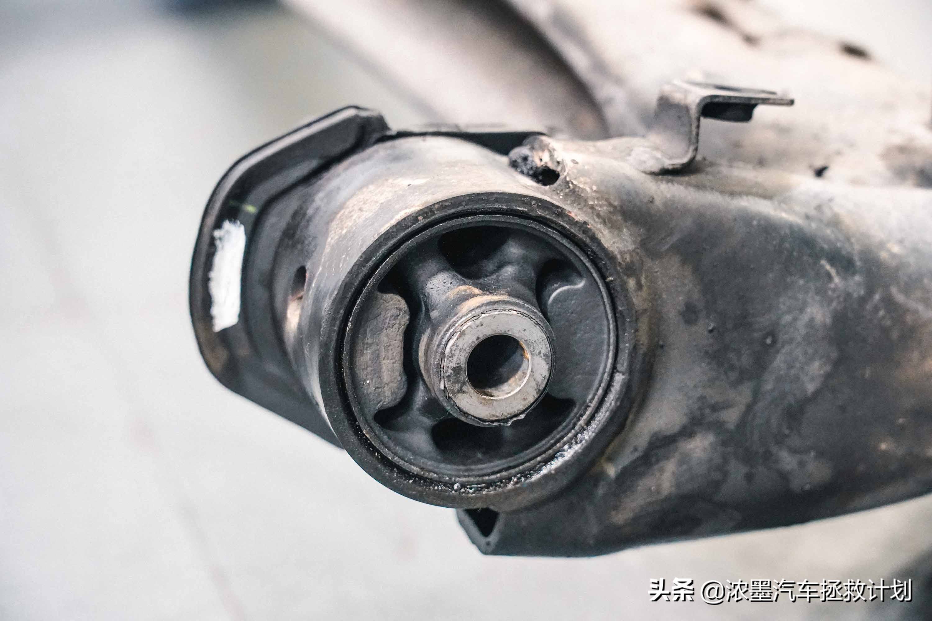 翻新整备修复丰田第一代普瑞维亚,一代情怀丰田普瑞维亚