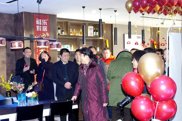 大荔县万象城,大荔县万象广场怎样