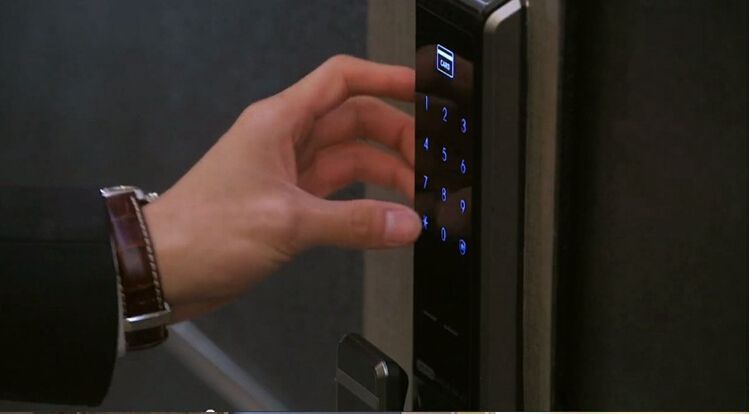 智能门锁会被小黑盒破解吗,小黑盒能秒开智能门锁吗