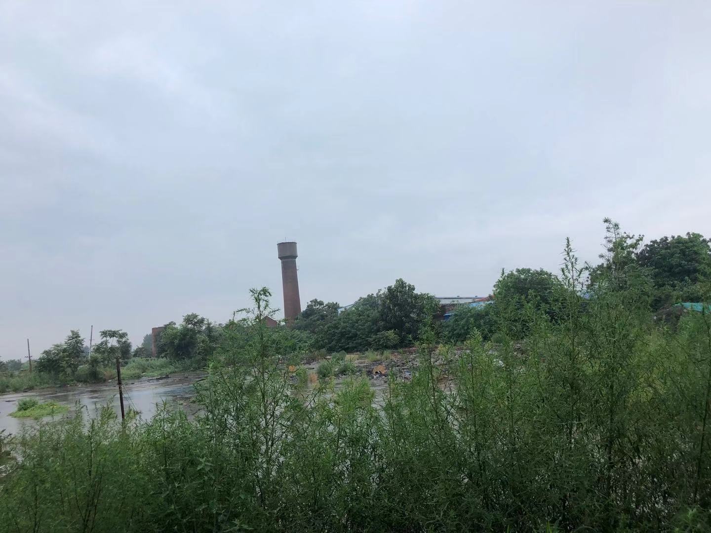 房价下跌业主集体要求退房,买的房子迟迟不动工可以退房吗